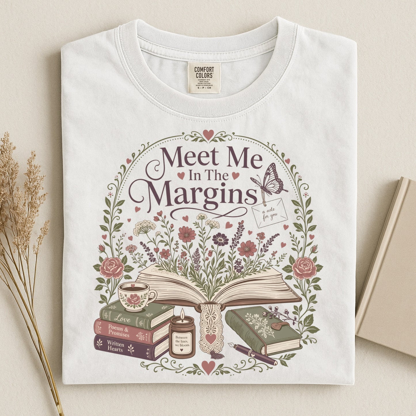 Meet Me in the Margins Romance Reader BookTok T-Shirt